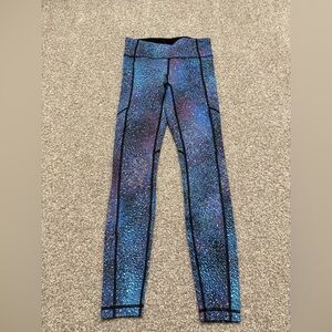 RARE Lululemon Speed Tight V
Strive Multi Black